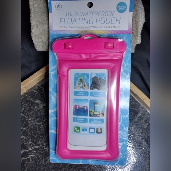 🌻5/$10 Floating Pouch with strap - Picture 1 of 2